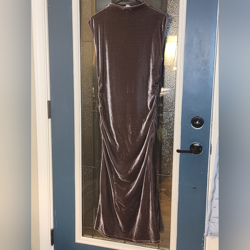 COPY - Elegant Velvet Maxi Dress